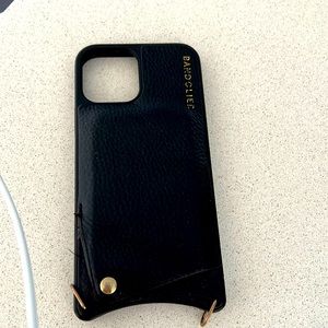 Bandolier iphone case no strap